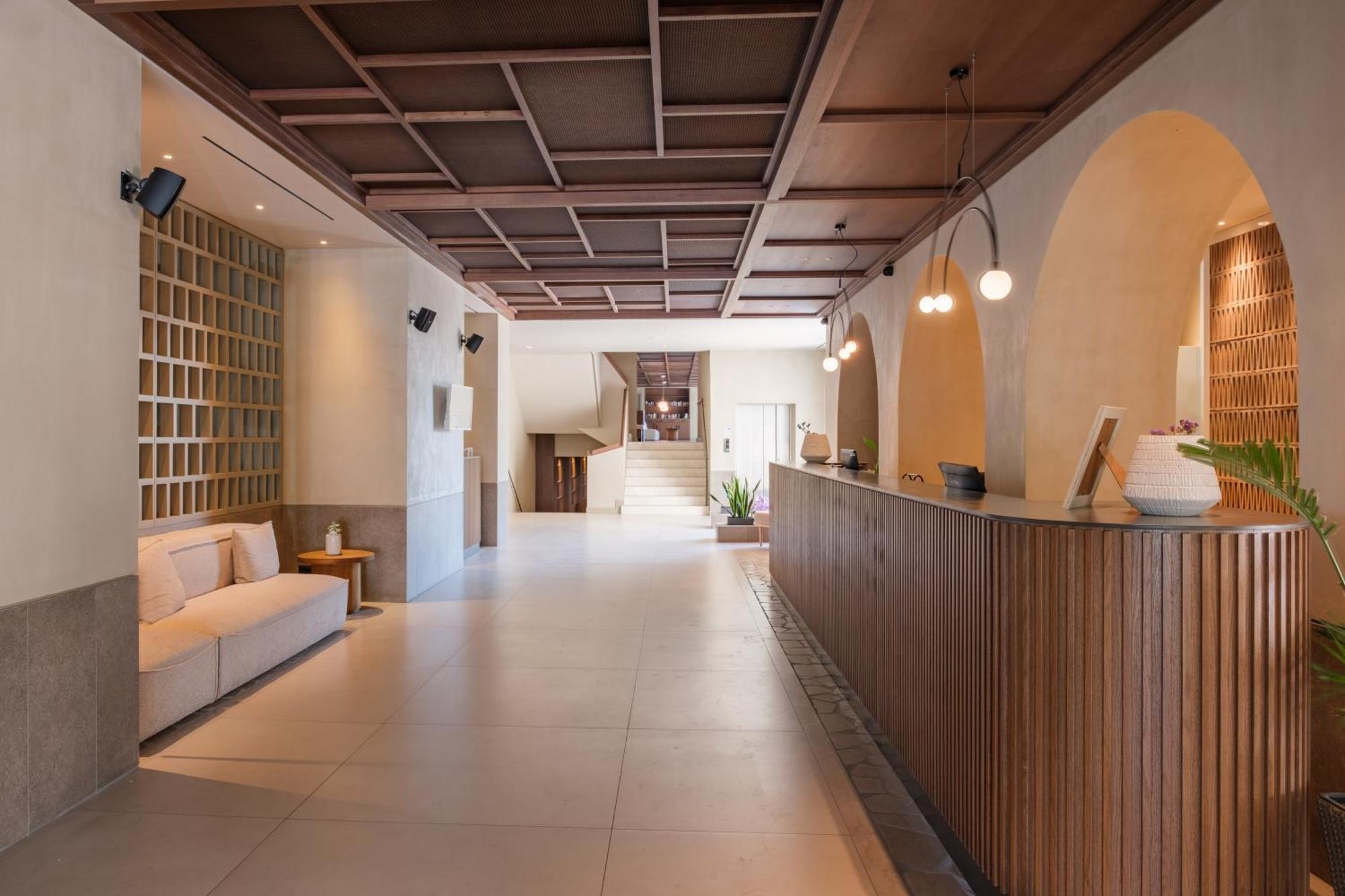 Akrotiri Beach Resort Hotel - Adult Friendly Paleokastritsa Exterior photo The lobby of the hotel