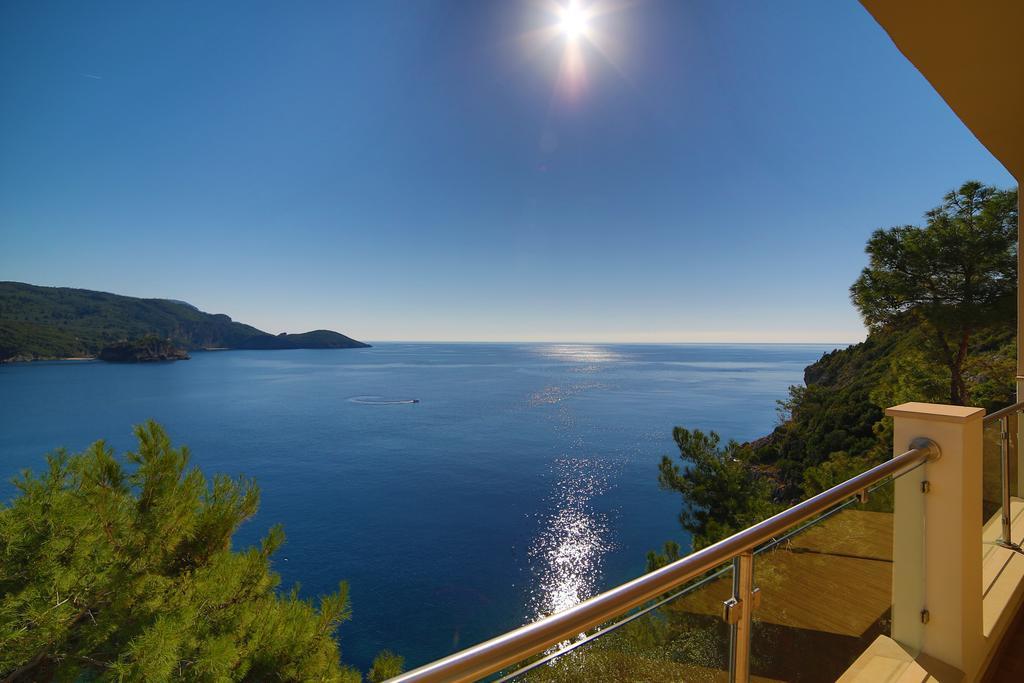 Akrotiri Beach Resort Hotel - Adult Friendly Paleokastritsa Room photo View of the Bay of Bakar from the balcony of the apartment